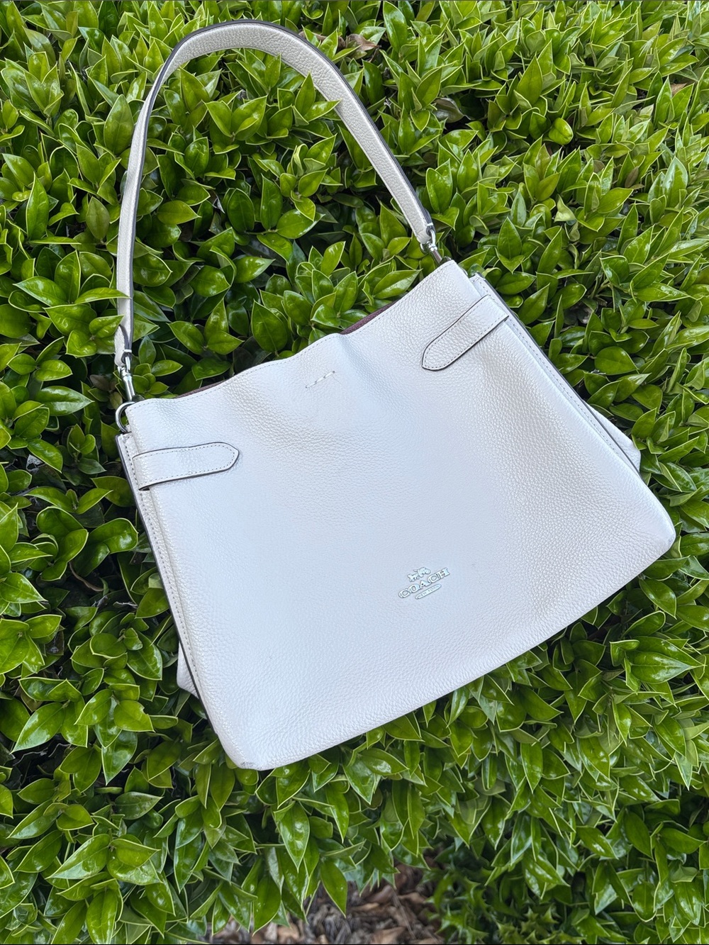 Coach White Pebbled Leather Shoulder Bag with Top Strap